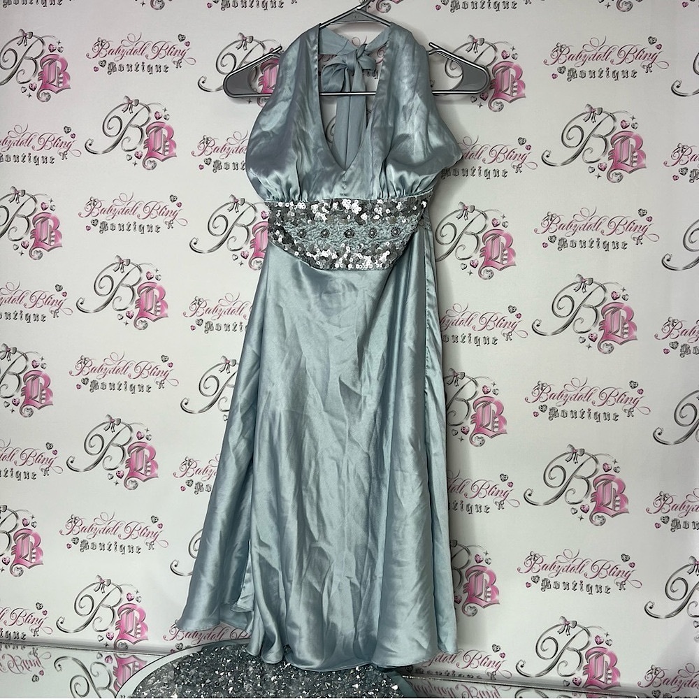 Flashlights dress embroidered sequins Elegant Silver blue Evening Gown